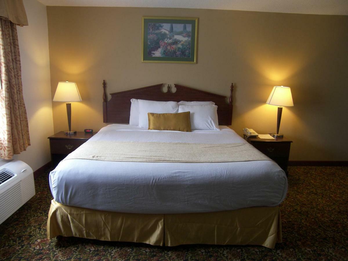 Baymont By Wyndham Renfro Valley Hotel Mount Vernon