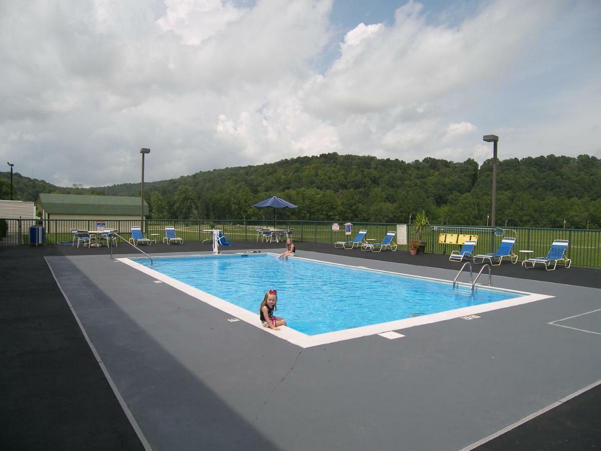 Hotel Baymont By Wyndham Renfro Valley 3*